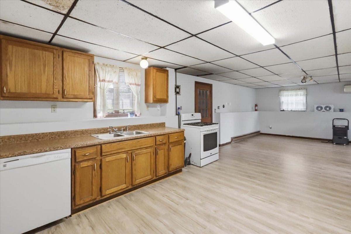 49 Bakerville Rd, Dartmouth, MA, 49 Bakerville Rd, Dartmouth, MA Photo #13