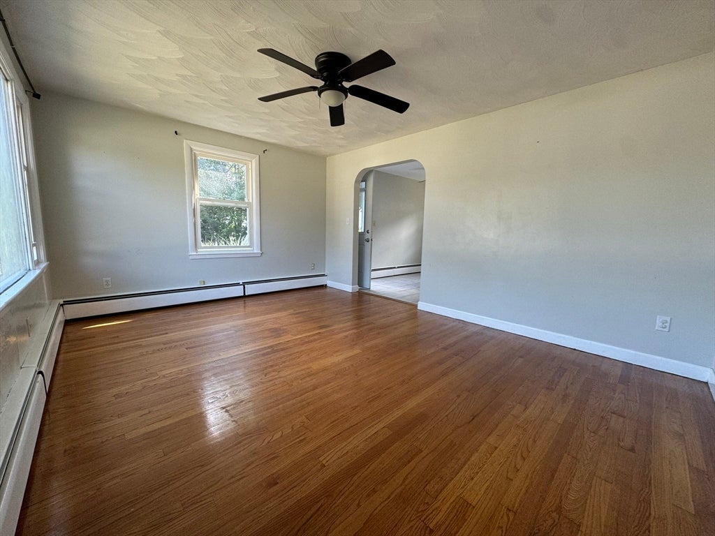 7 Gardner Ave, Attleboro, MA, 7 Gardner Ave, Attleboro, MA Photo #8