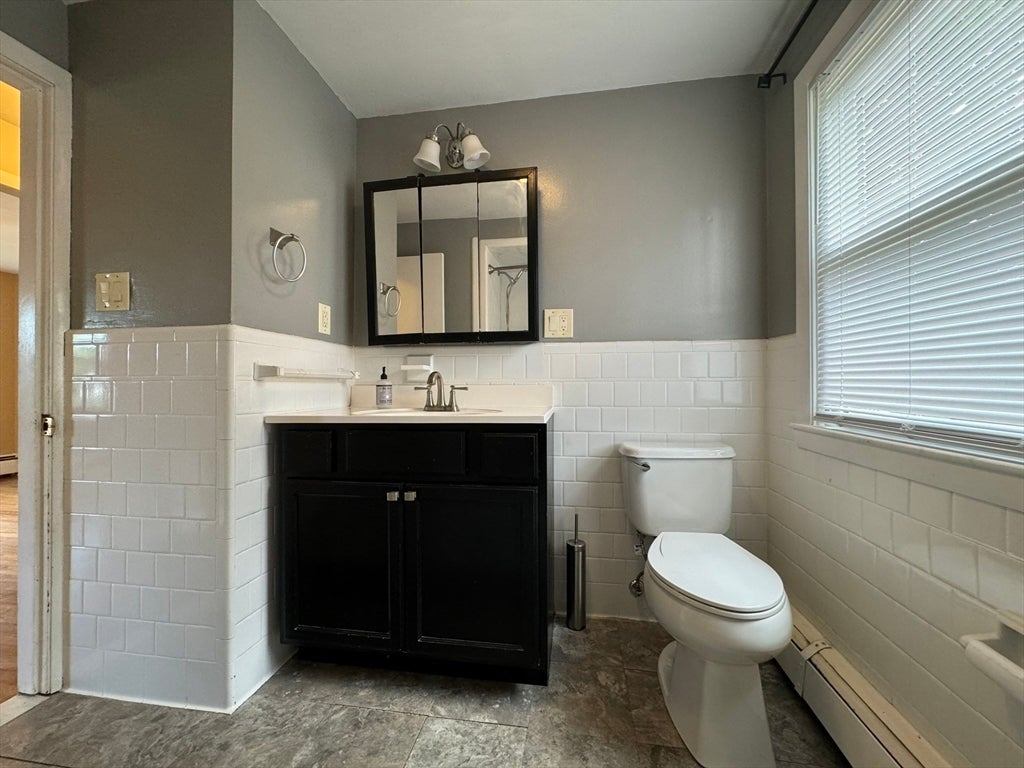 7 Gardner Ave, Attleboro, MA, 7 Gardner Ave, Attleboro, MA Photo #6
