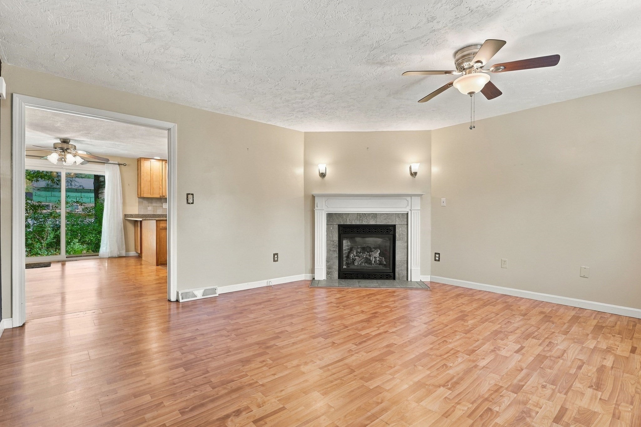32 Frederick St #6, Dracut, MA, 32 Frederick St #6, Dracut, MA Photo #17