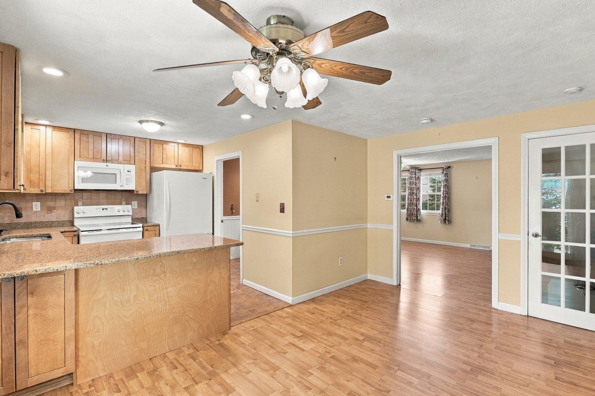 32 Frederick St #6, Dracut, MA, 32 Frederick St #6, Dracut, MA Photo #7