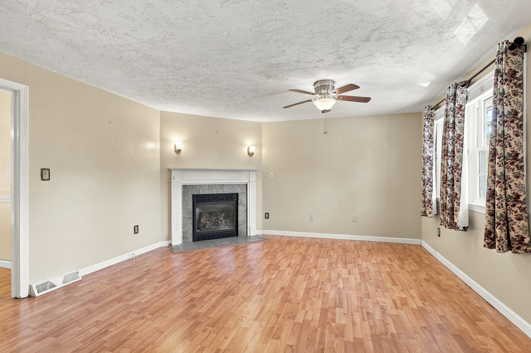 32 Frederick St #6, Dracut, MA, 32 Frederick St #6, Dracut, MA Photo #16