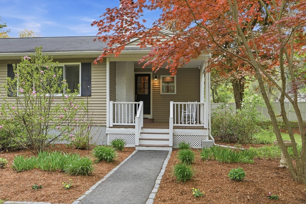 23 Wychwood Dr, Littleton, MA Photo #4