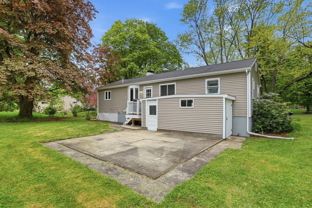 23 Wychwood Dr, Littleton, MA Photo #35