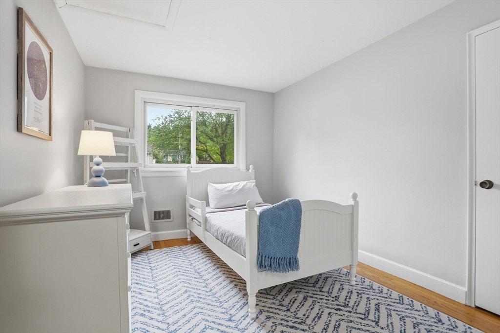 23 Wychwood Dr, Littleton, MA Photo #21