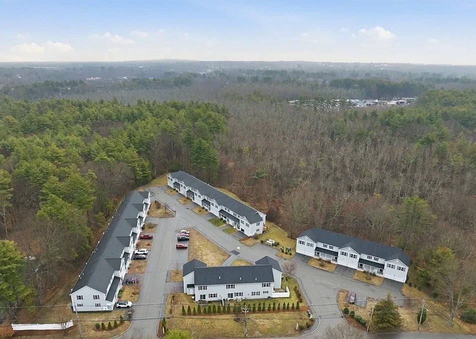 90 Rangeway Rd #303, Billerica, MA, 90 Rangeway Rd #303, Billerica, MA Photo #1