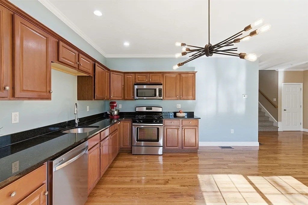 90 Rangeway Rd #303, Billerica, MA, 90 Rangeway Rd #303, Billerica, MA Photo #4