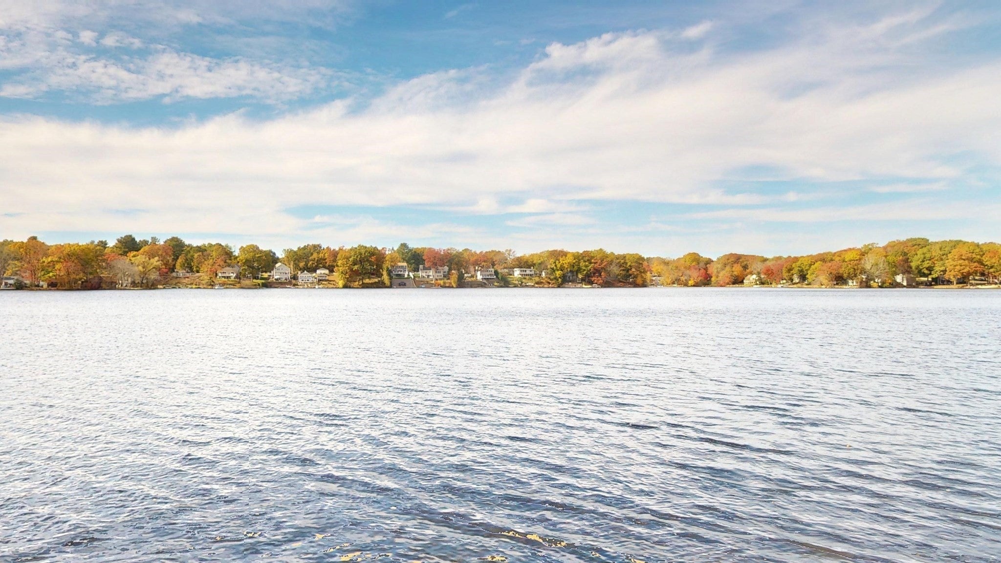 41 Lakeshore Dr, Bellingham, MA, 41 Lakeshore Dr, Bellingham, MA Photo #1