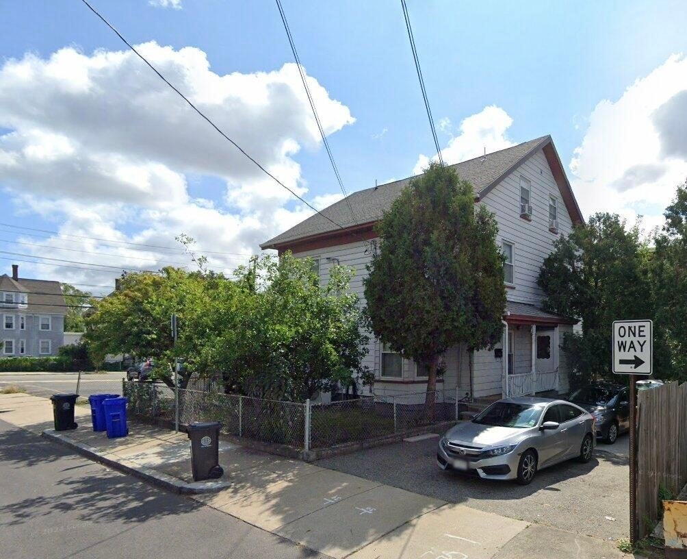 Photo of 38 Wentworth St, Malden, MA