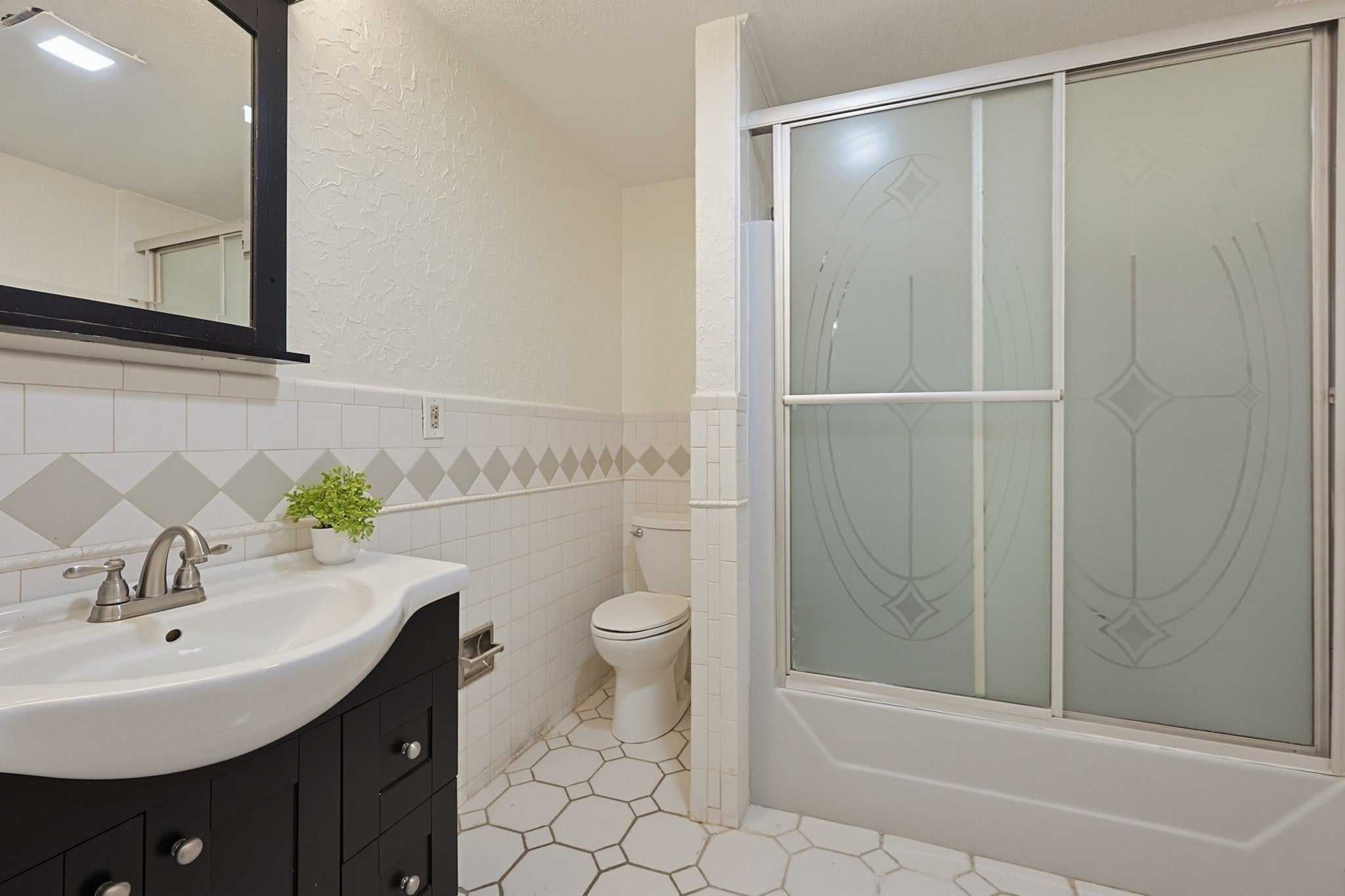 294 Paris Street #294, Boston, MA, 294 Paris Street #294, Boston, MA Photo #23