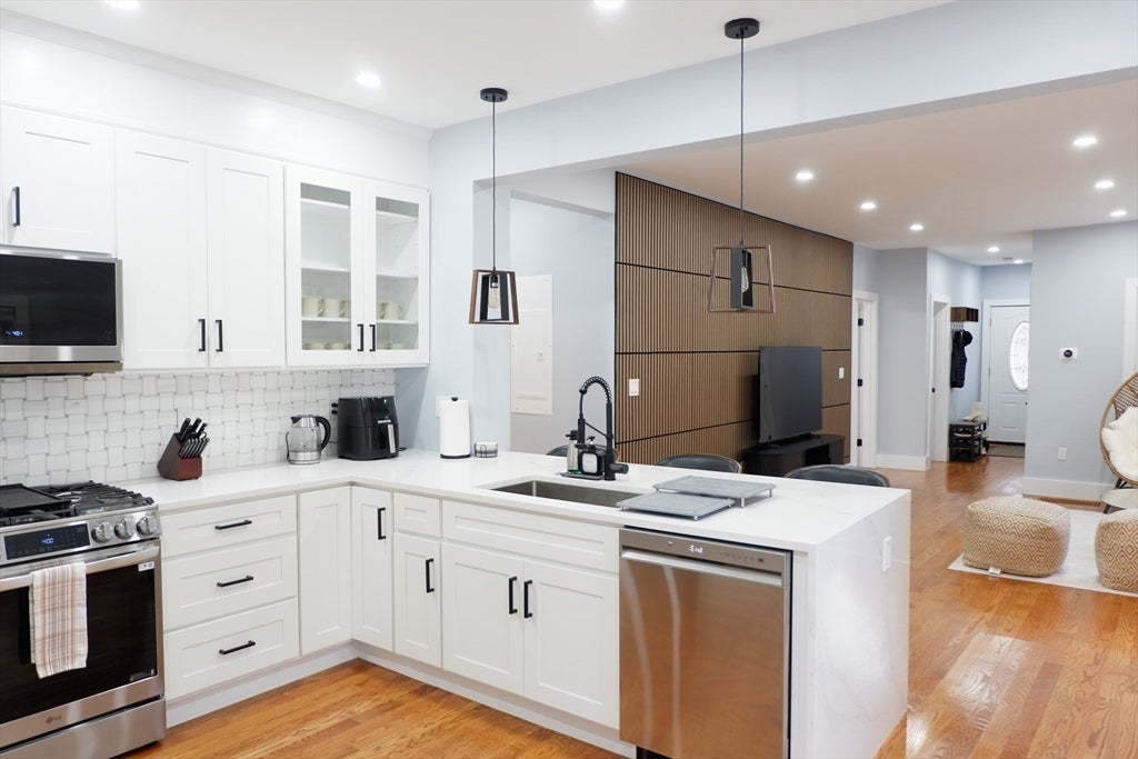 11 Ashmont St #1, Boston, MA, 11 Ashmont St #1, Boston, MA Photo #3