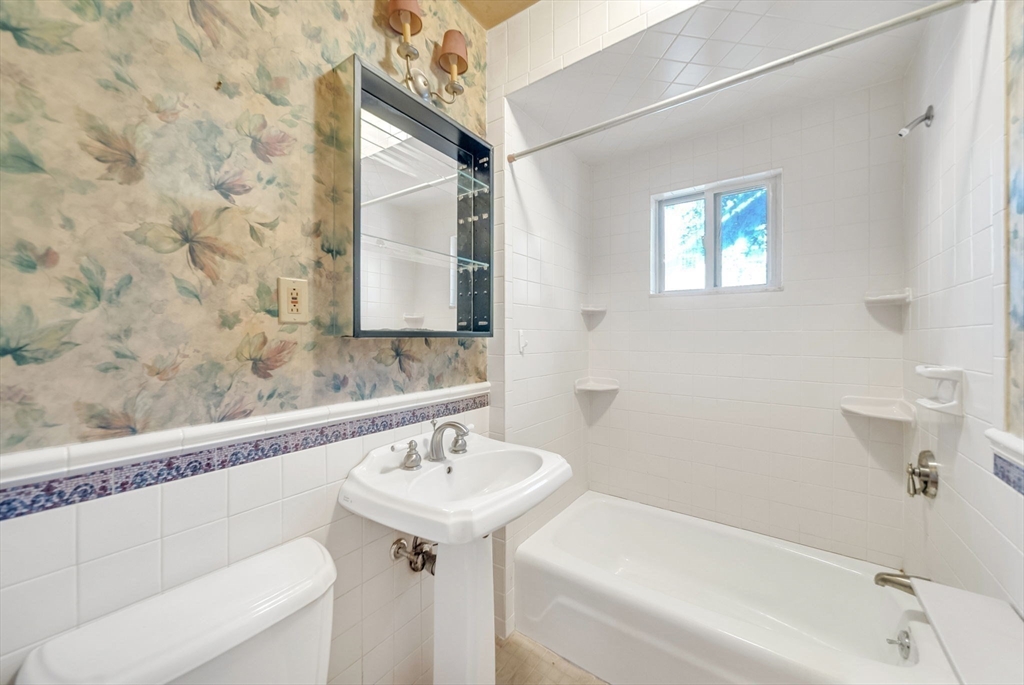 72 Marked Tree Rd, Needham, MA, 72 Marked Tree Rd, Needham, MA Photo #6