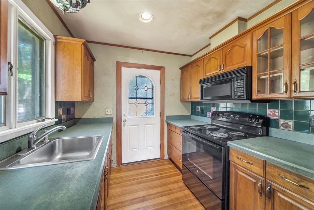 72 Marked Tree Rd, Needham, MA, 72 Marked Tree Rd, Needham, MA Photo #3