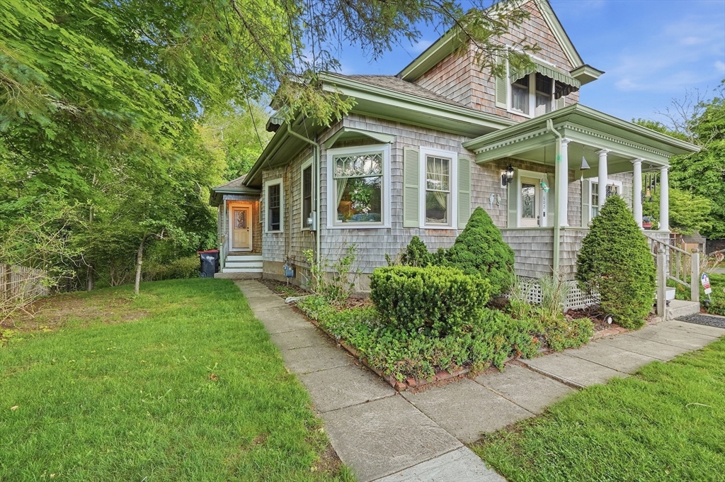 602 Old County Rd