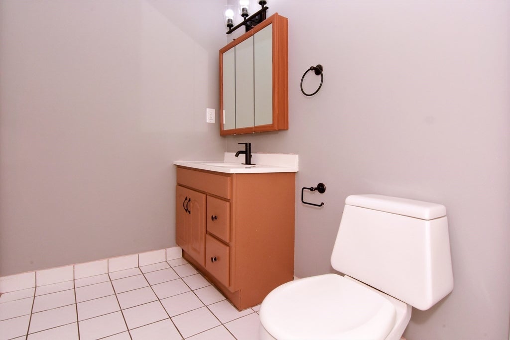 64 Foster St #301, Peabody, MA Photo #18