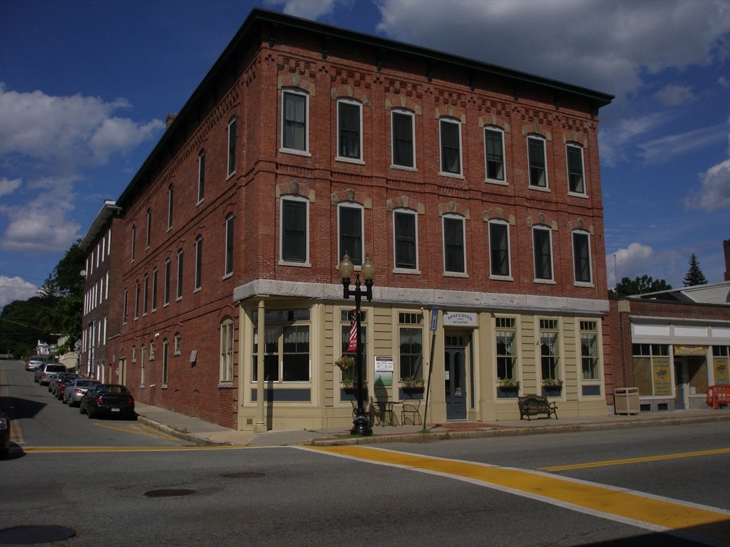 Photo of 25 Main Street, Ayer, MA