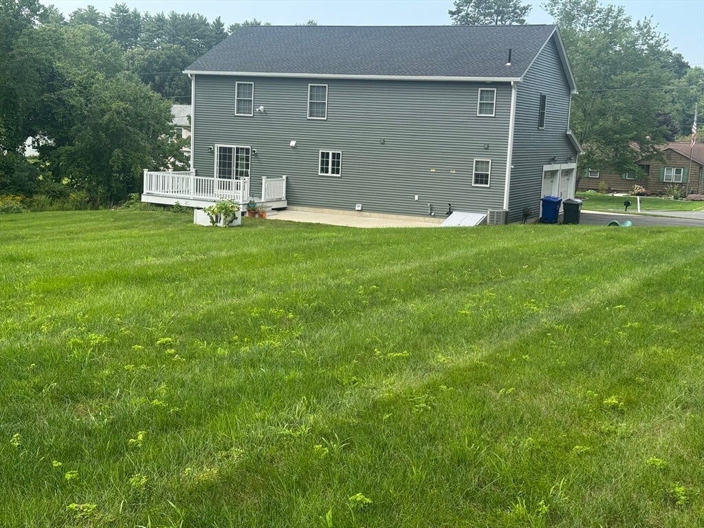 14 Wellfleet Dr, Wilbraham, MA Photo #3
