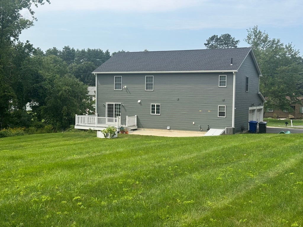 14 Wellfleet Dr, Wilbraham, MA Photo #4