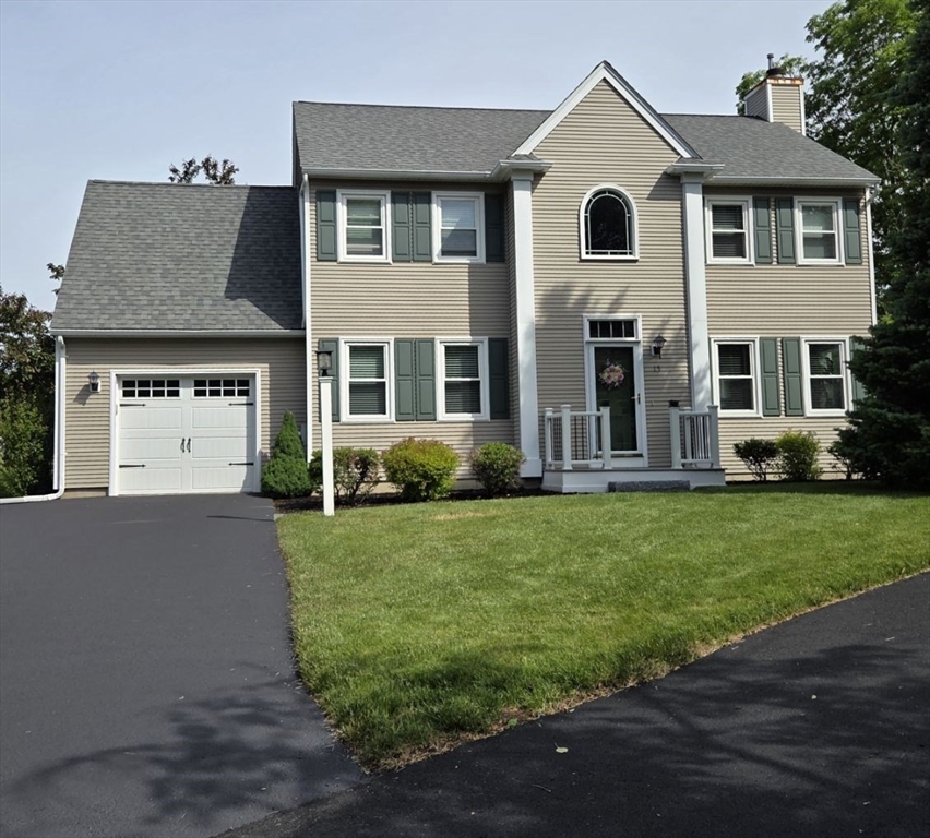 15 Beechwood Dr