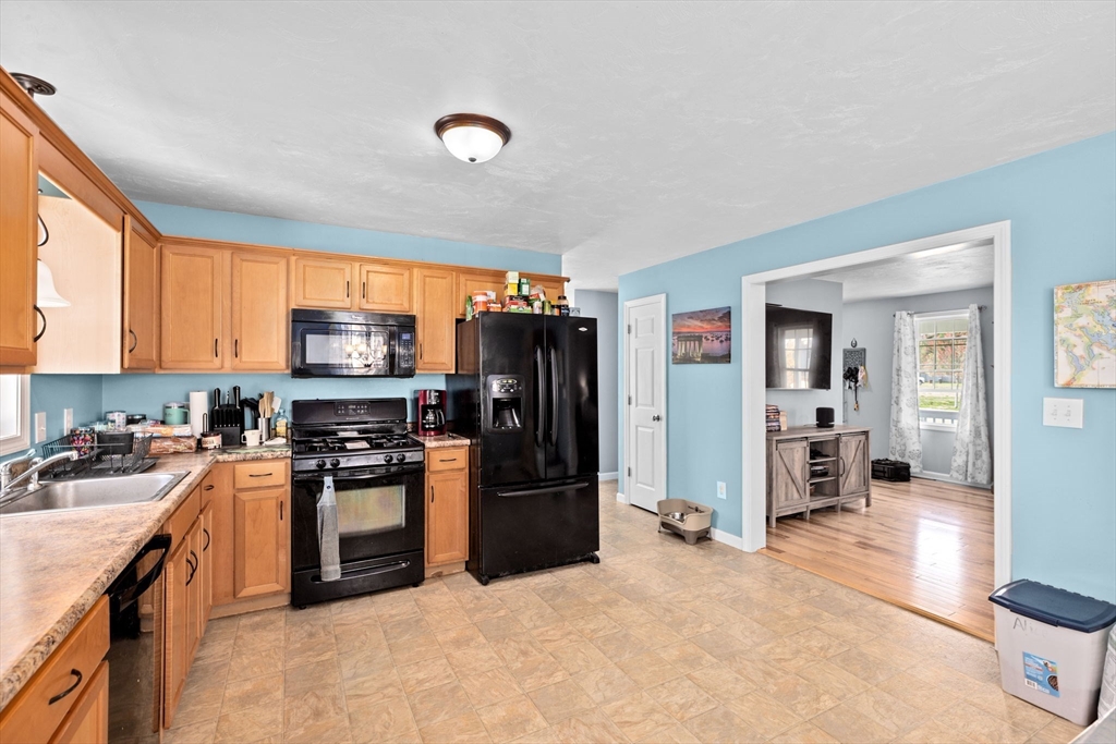29 Captain Hall Rd
