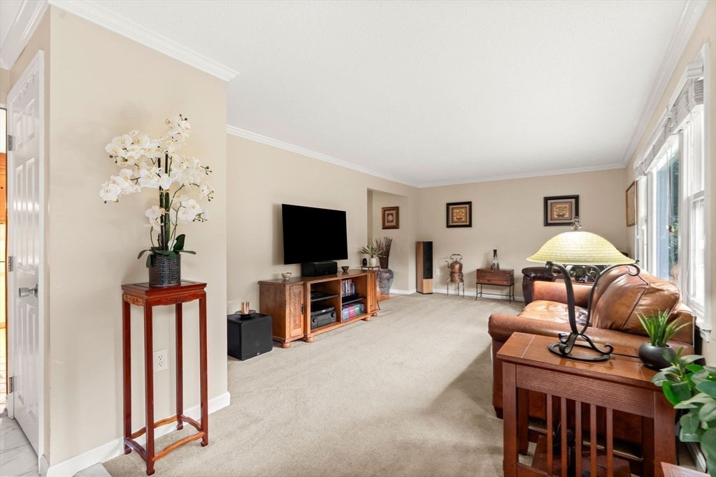 82 Keystone Ln, Billerica, MA, 82 Keystone Ln, Billerica, MA Photo #15
