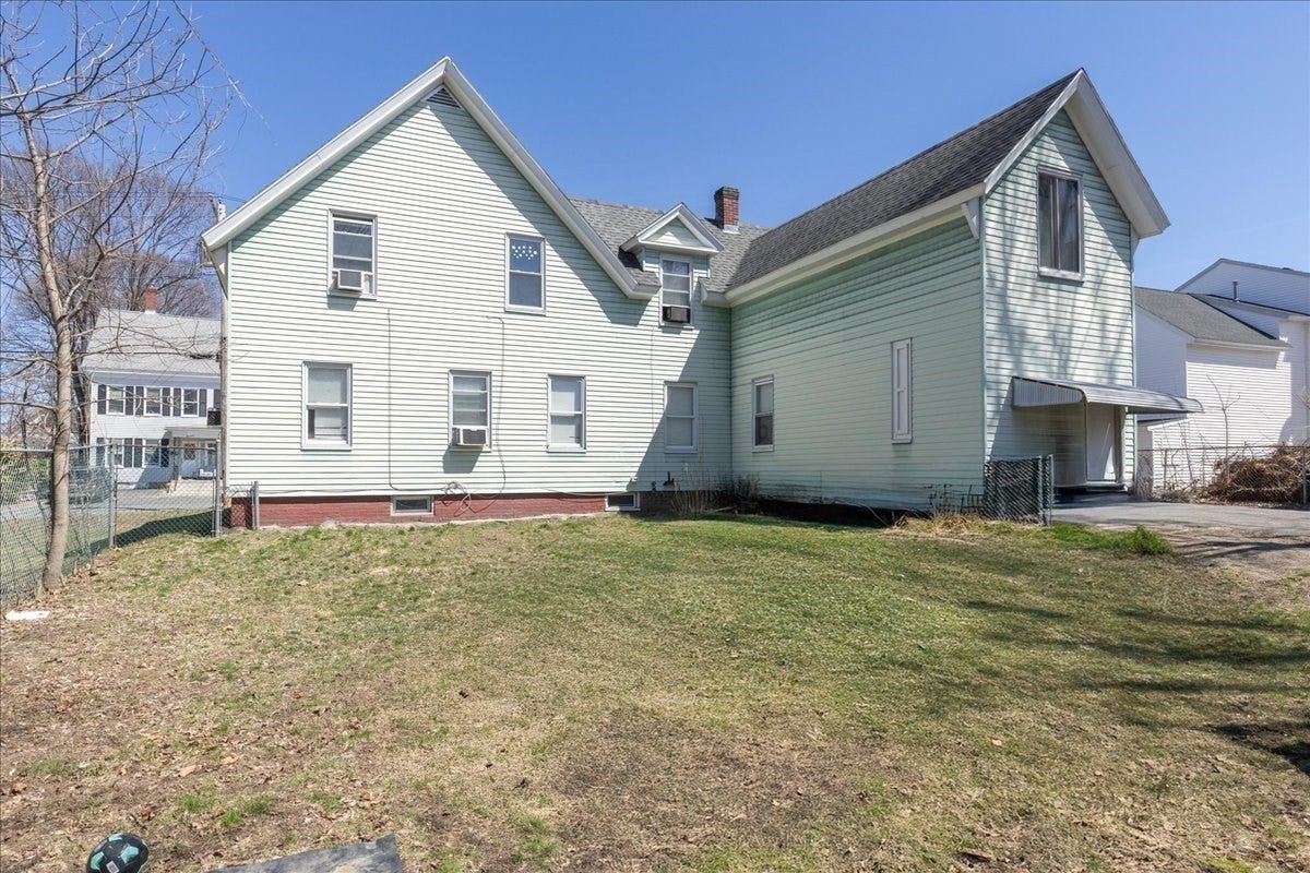 10 Green St