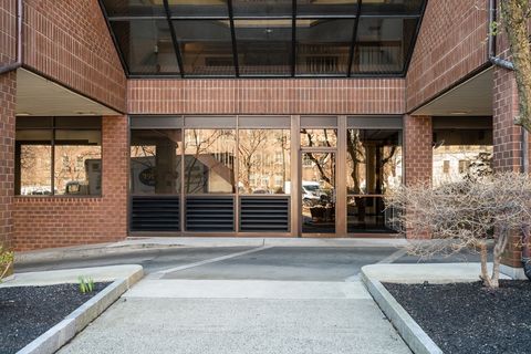 1265 Beacon St 402 Brookline MA 02446