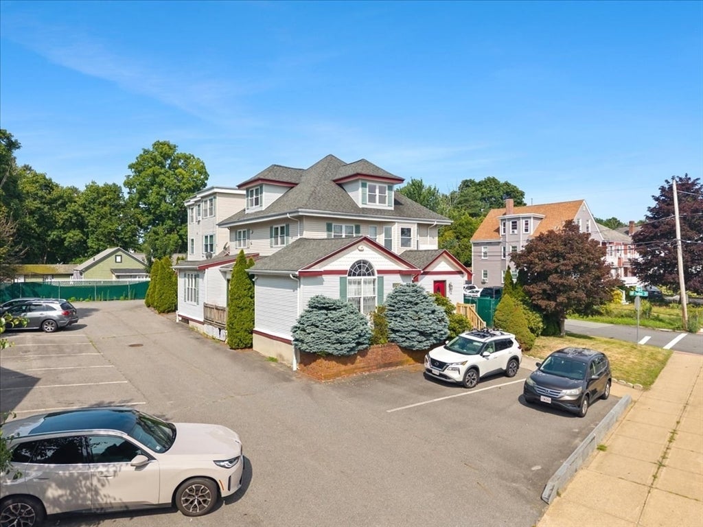 1004 N Main Street 2