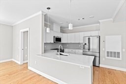 485 Blue Hills Parkway 44