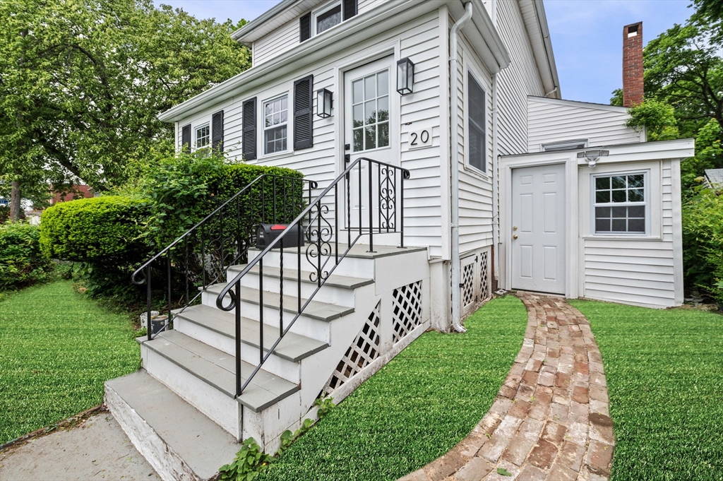 20 Saratoga St