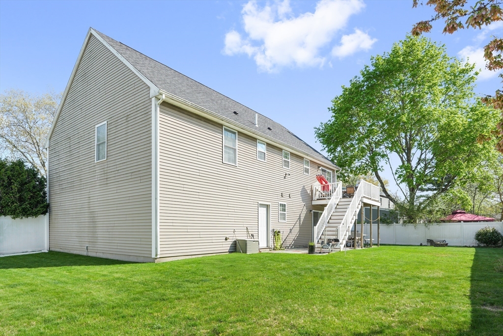 26 S Wheaton Avenue, Seekonk, MA Photo #18