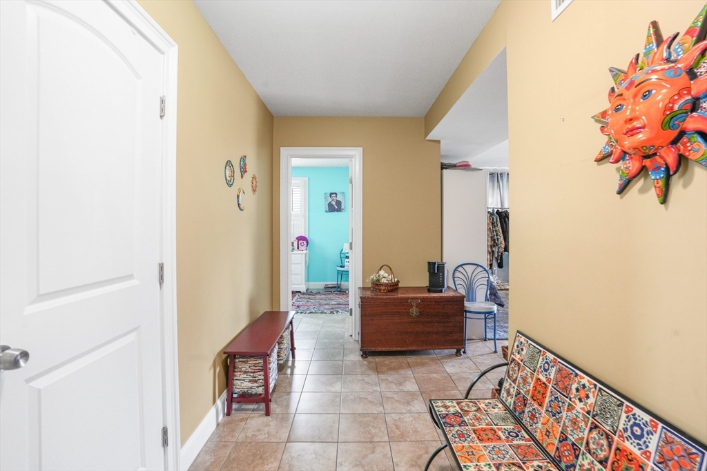 26 S Wheaton Avenue, Seekonk, MA Photo #13