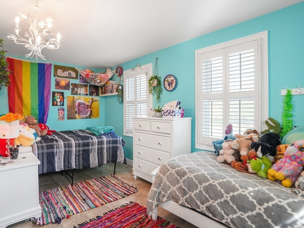 26 S Wheaton Avenue, Seekonk, MA Photo #15