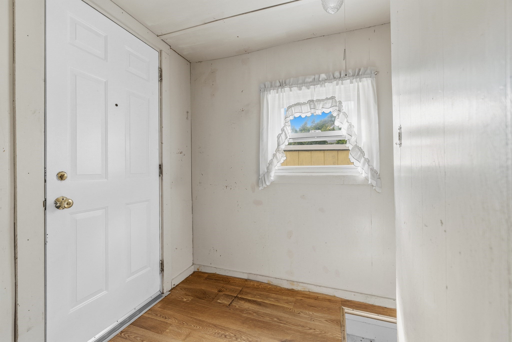57 Peach St, Swansea, MA Photo #18