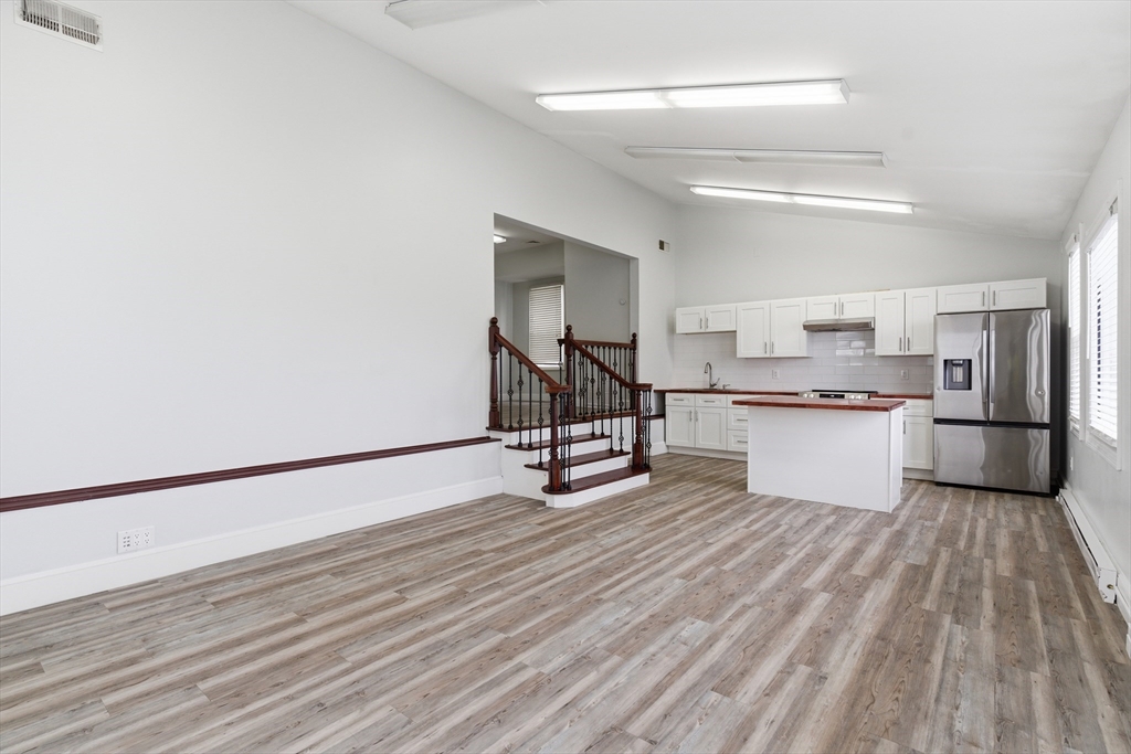 545 Brayton Ave, Fall River, MA Photo #4