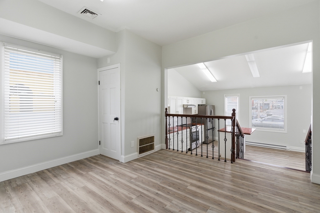 545 Brayton Ave, Fall River, MA Photo #7