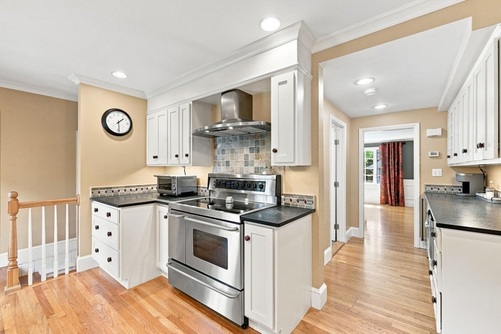 62 Walnut Road, Hamilton, MA, 62 Walnut Road, Hamilton, MA Photo #5