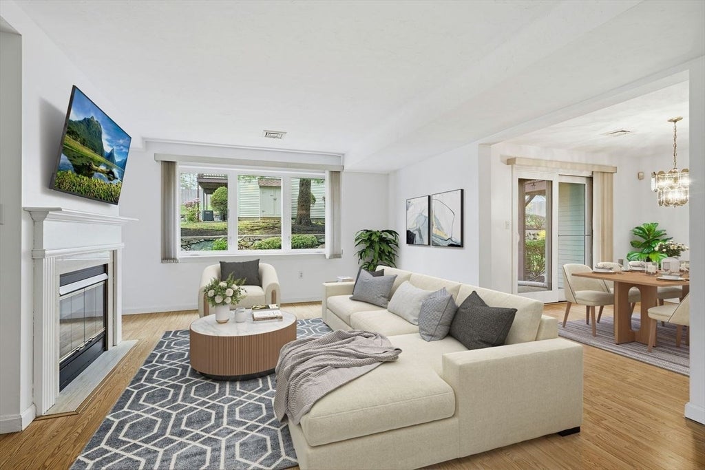 63 Maple St F