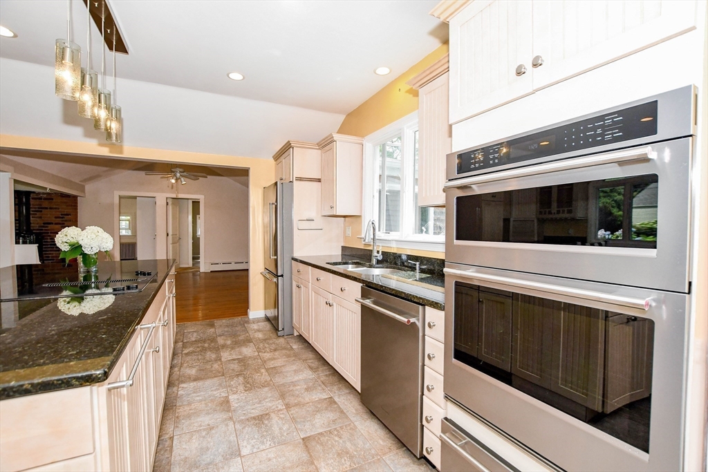 14 Crapo Street, Marion, MA, 14 Crapo Street, Marion, MA Photo #19