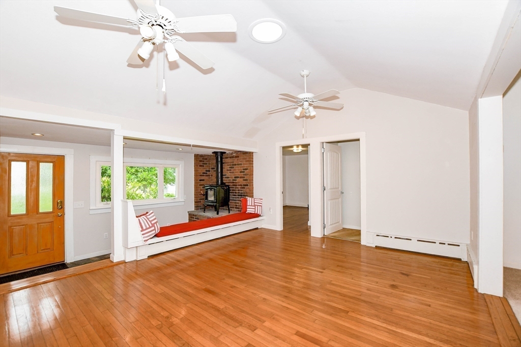 14 Crapo Street, Marion, MA, 14 Crapo Street, Marion, MA Photo #11