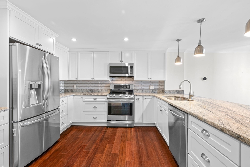 154 Lynnway 520