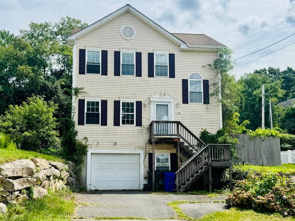 Photo of 3841 N Main St, Fall River, MA