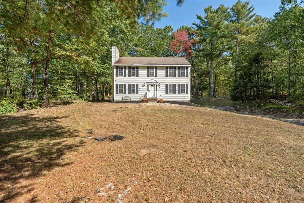 16 Captain Danforth Lane