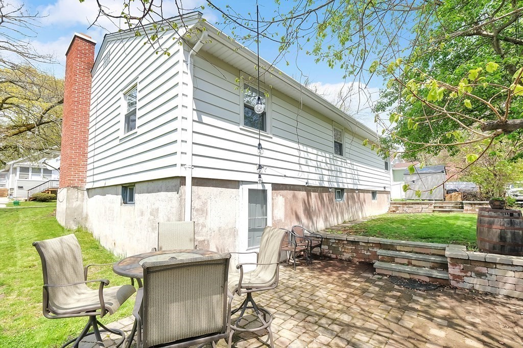 Picture for the property 73488211, 3 beds, 2 baths