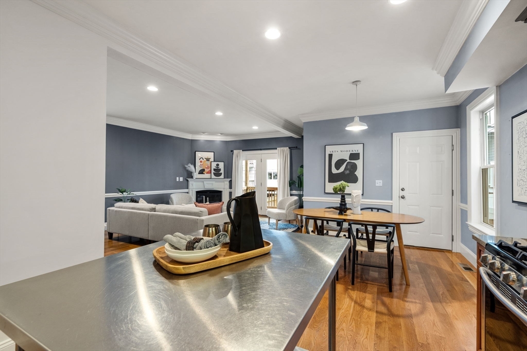 215 L Street #1, Boston, MA Photo #9