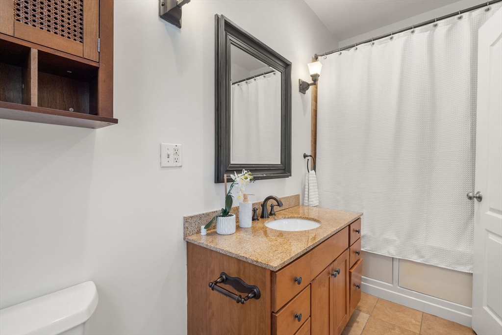 215 L Street #1, Boston, MA Photo #16