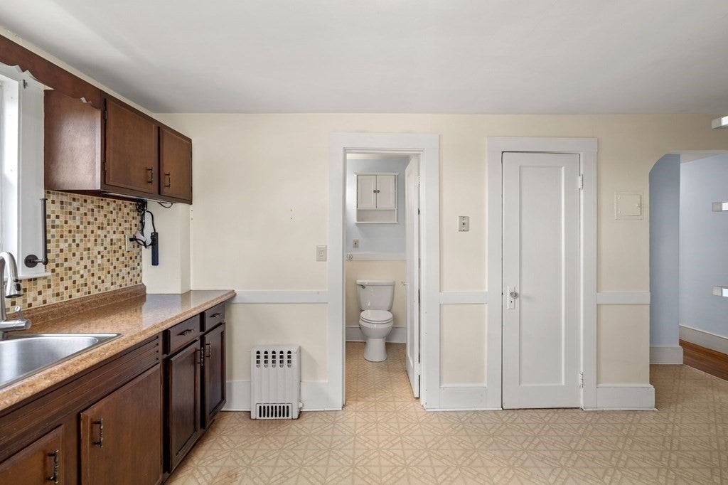 42 Railroad Avenue #6, Beverly, MA, 42 Railroad Avenue #6, Beverly, MA Photo #8