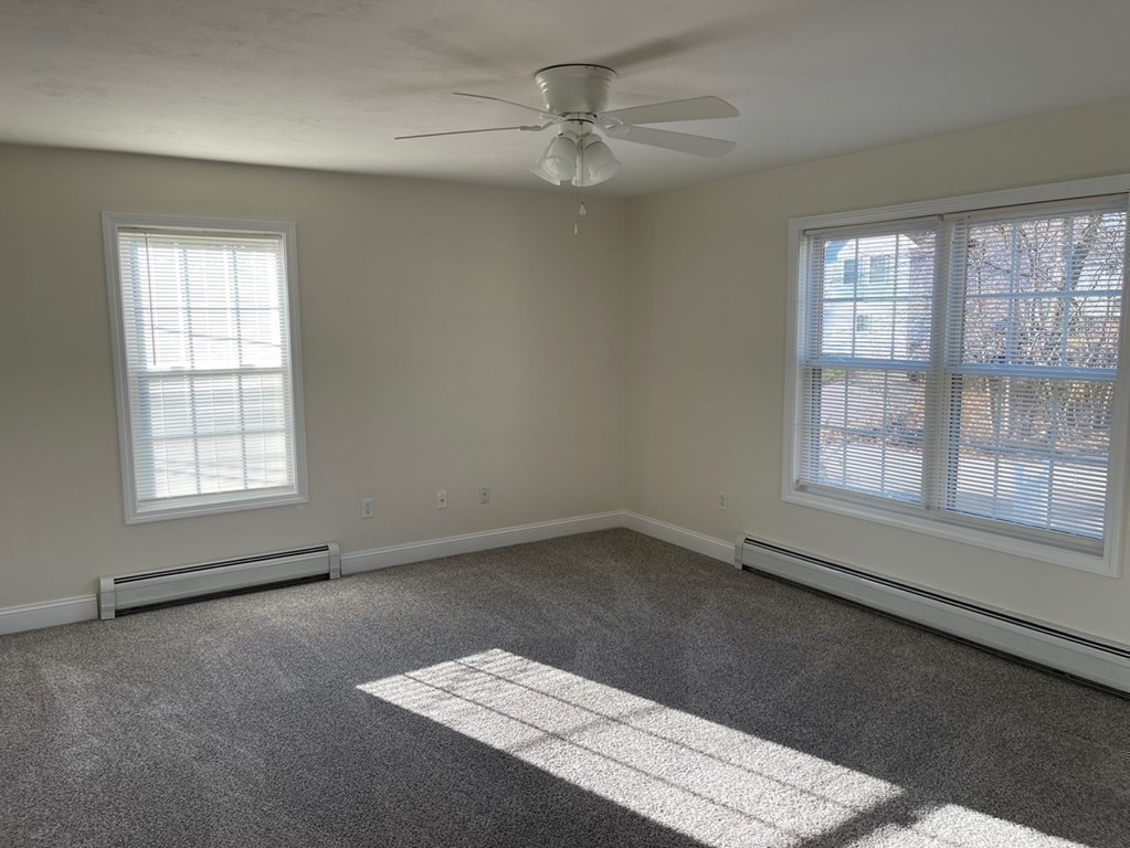16 Corning Ave 16