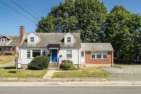 192 Lexington Street Woburn MA 01801