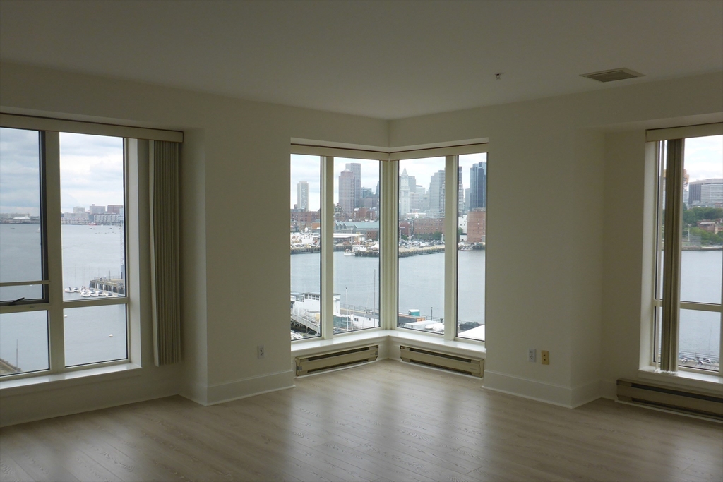 197 Eighth St 707